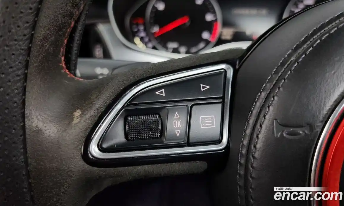 Audi A6 2015 3.0 автомат (гидро), фото 16