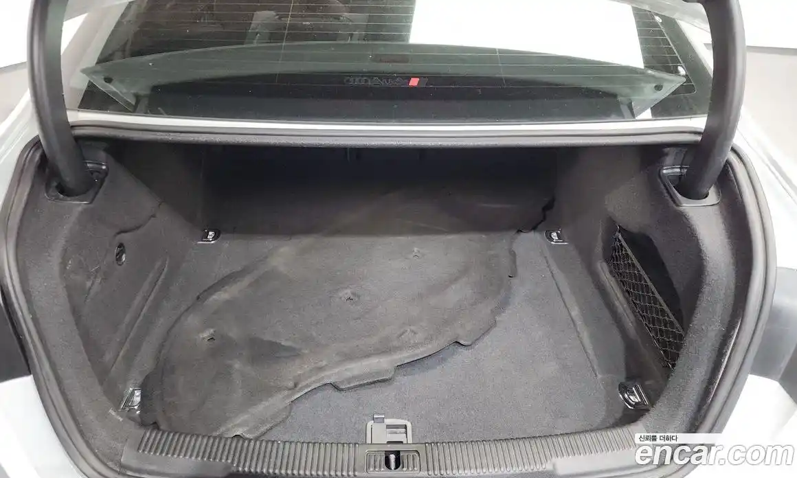 Audi A6 2015 3.0 автомат (гидро), фото 19
