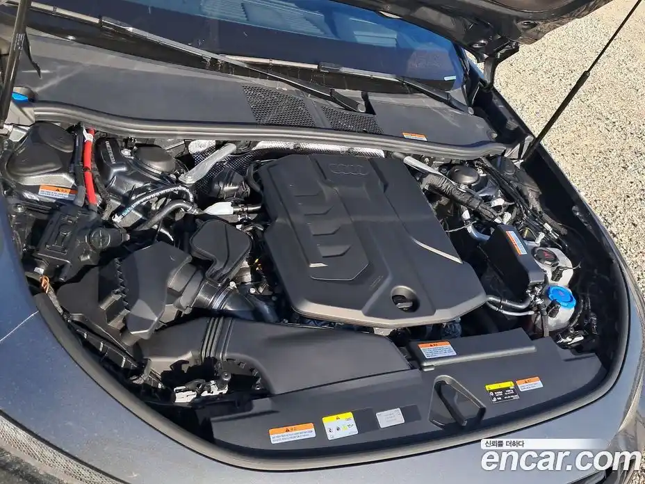 Audi A6 2026 2.0 автомат (гидро), фото 9