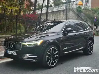 Volvo XC60 2018 2.0 автомат (гидро), миниатюра 3