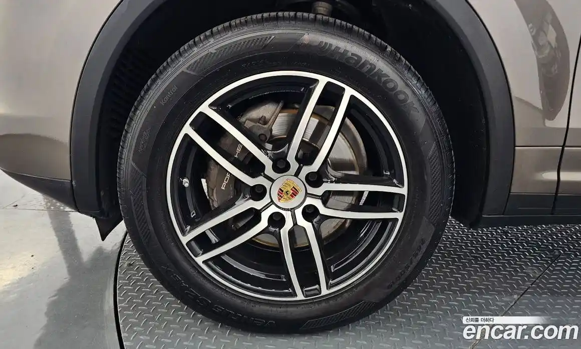 Porsche Cayenne 2016 3.0 автомат (гидро), фото 5