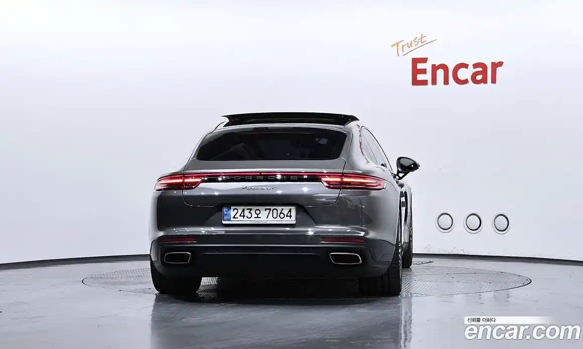 Porsche Panamera 2017 3.0 автомат (гидро), фото 4