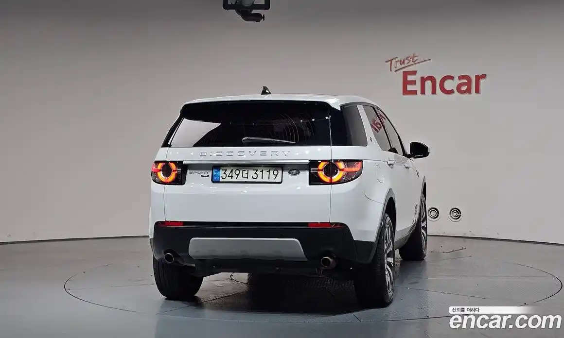 Land Rover Discovery Sport 2017 2.0 автомат (гидро), фото 4