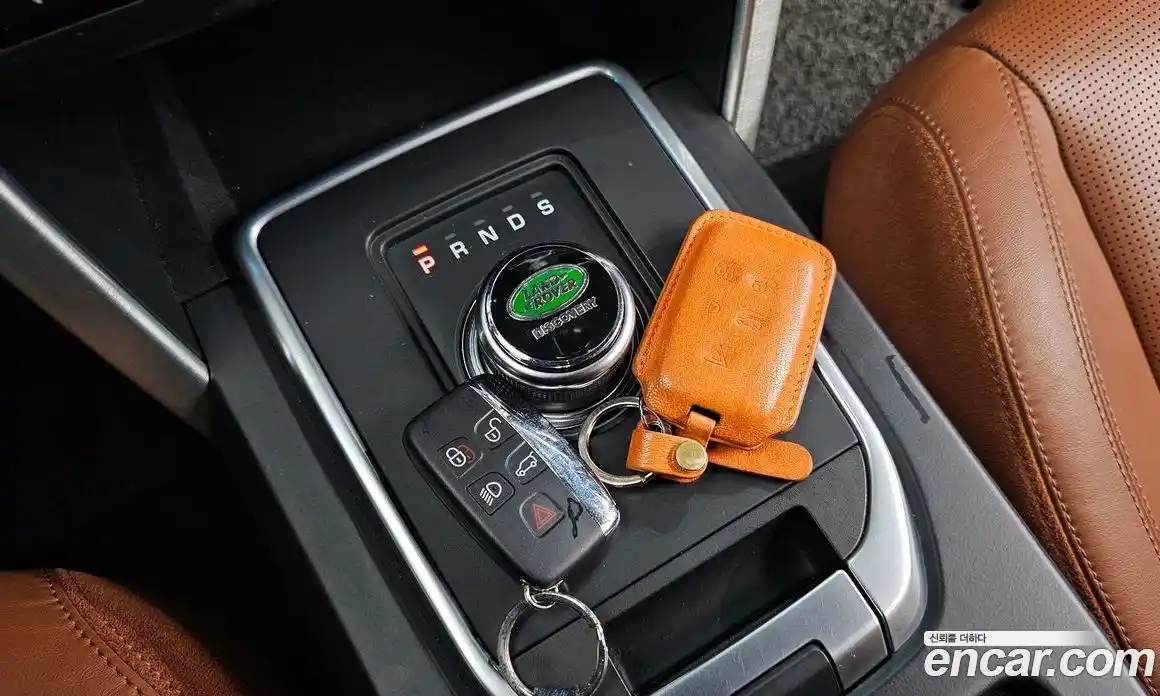 Land Rover Discovery Sport 2017 2.0 автомат (гидро), фото 9