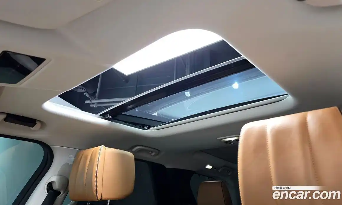 Land Rover Discovery 2017 3.0 автомат (гидро), фото 21