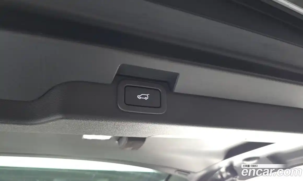 Land Rover Discovery 2017 3.0 автомат (гидро), фото 30