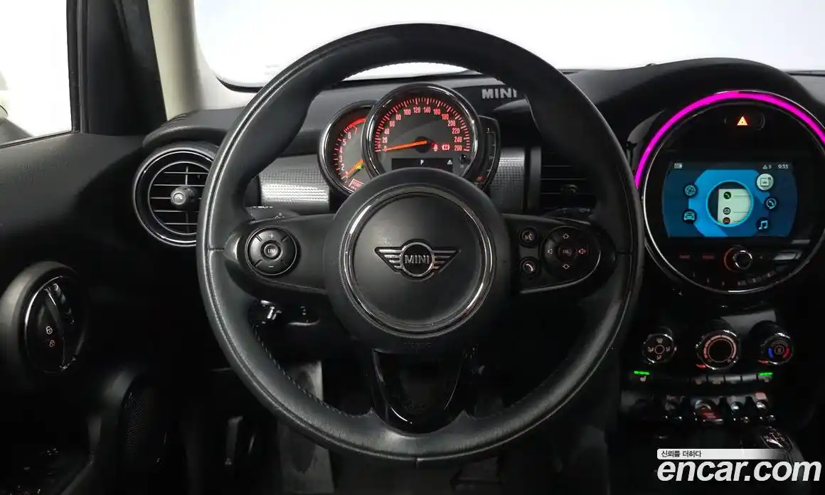 Mini Cooper 2019 1.5 автомат (гидро), фото 17