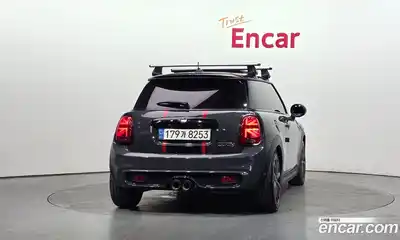 Mini Cooper 2019 2.0 автомат (гидро), миниатюра 4