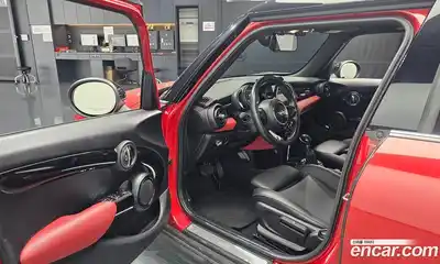 Mini Cooper 2017 1.5 автомат (гидро), миниатюра 12