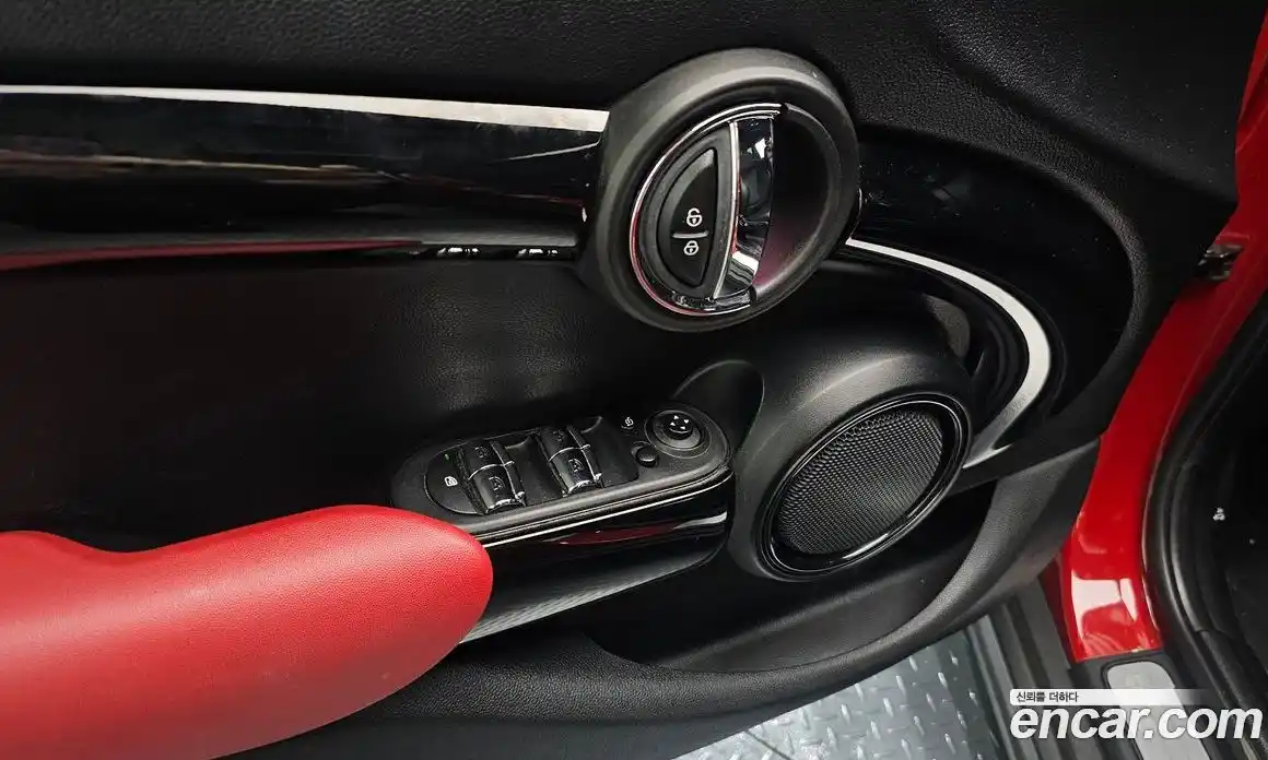 Mini Cooper 2017 1.5 автомат (гидро), фото 27