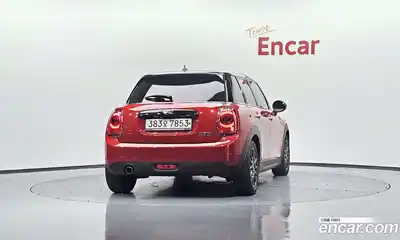 Mini Cooper 2017 1.5 автомат (гидро), миниатюра 3