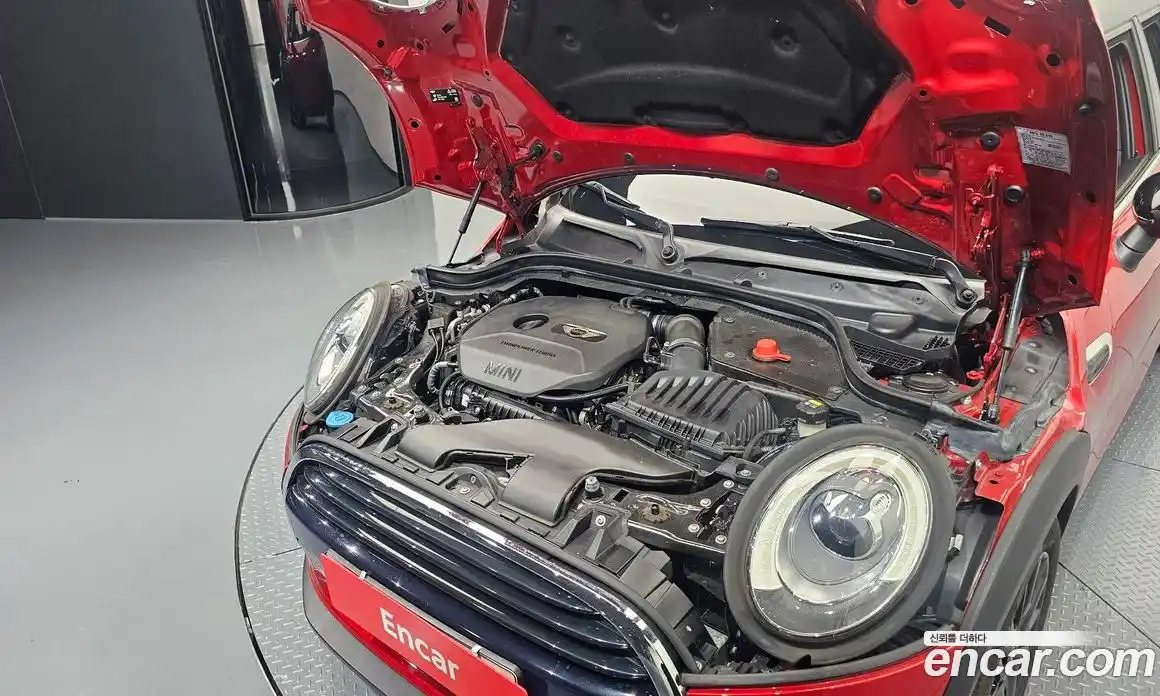 Mini Cooper 2017 1.5 автомат (гидро), фото 5