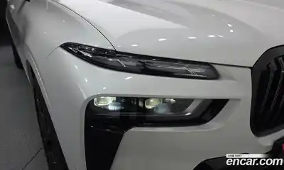 BMW X7 2025 4.4 автомат (гидро), миниатюра 8