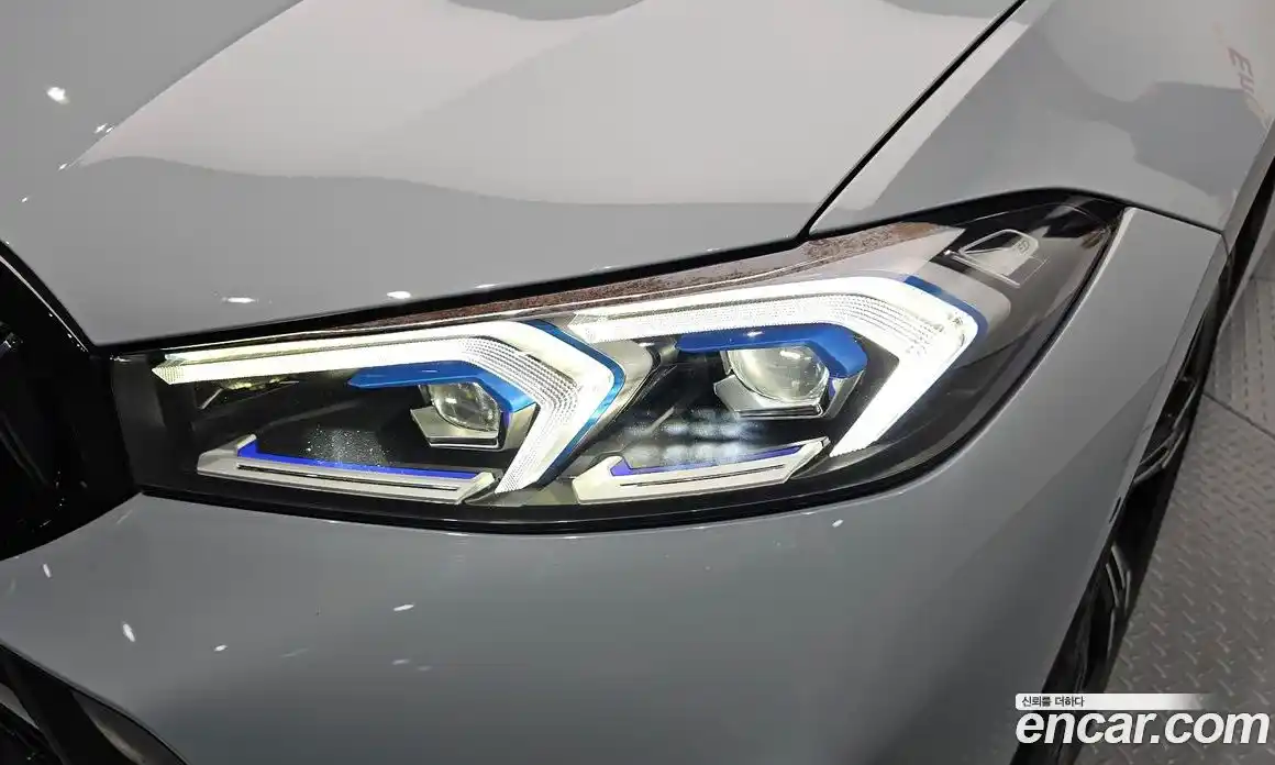 BMW 3 серия 2024 2.0 автомат (гидро), фото 8