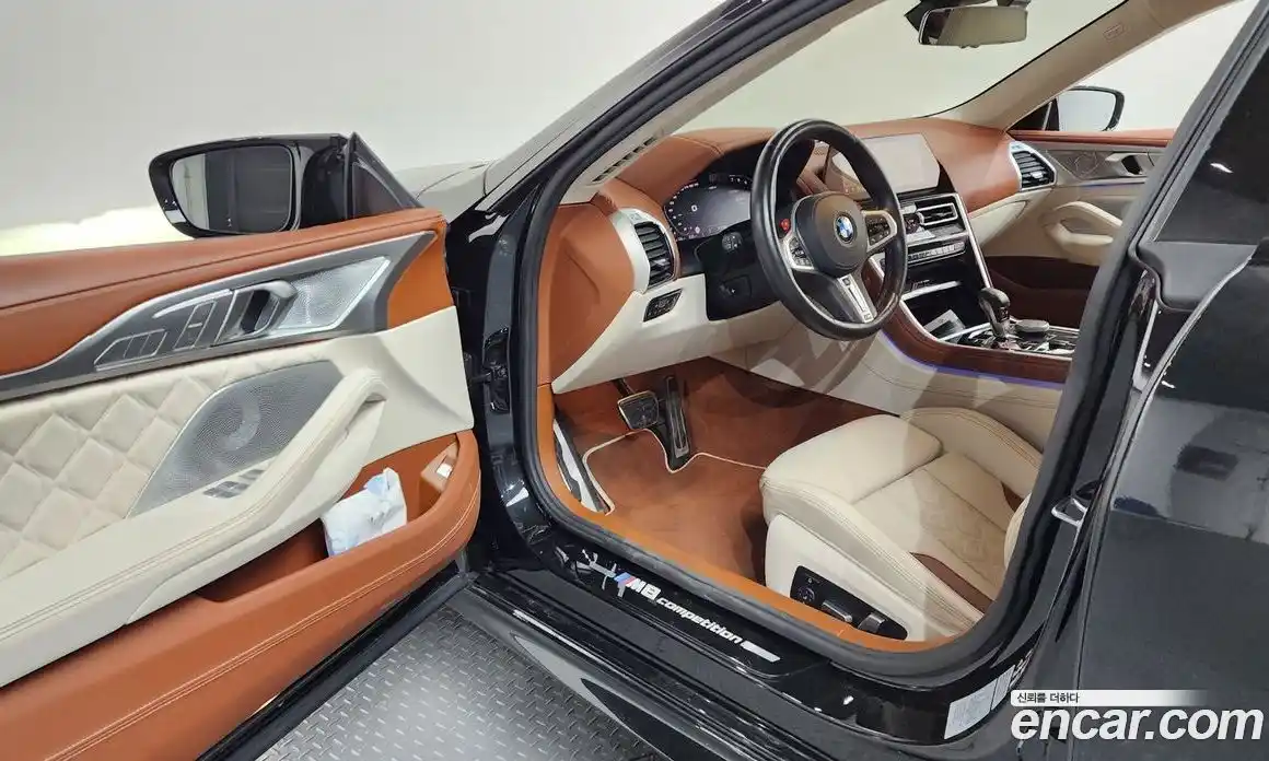 BMW M8 2022 4.4 автомат (гидро), фото 13