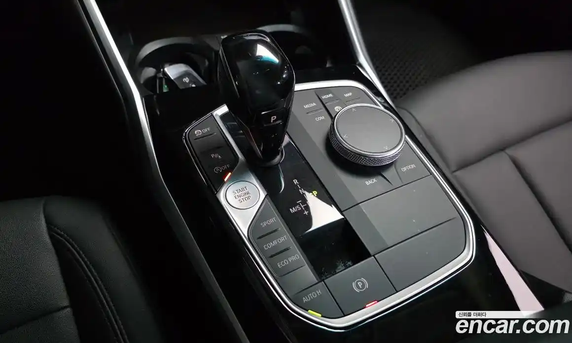 BMW 3 серия 2019 2.0 автомат (гидро), фото 9