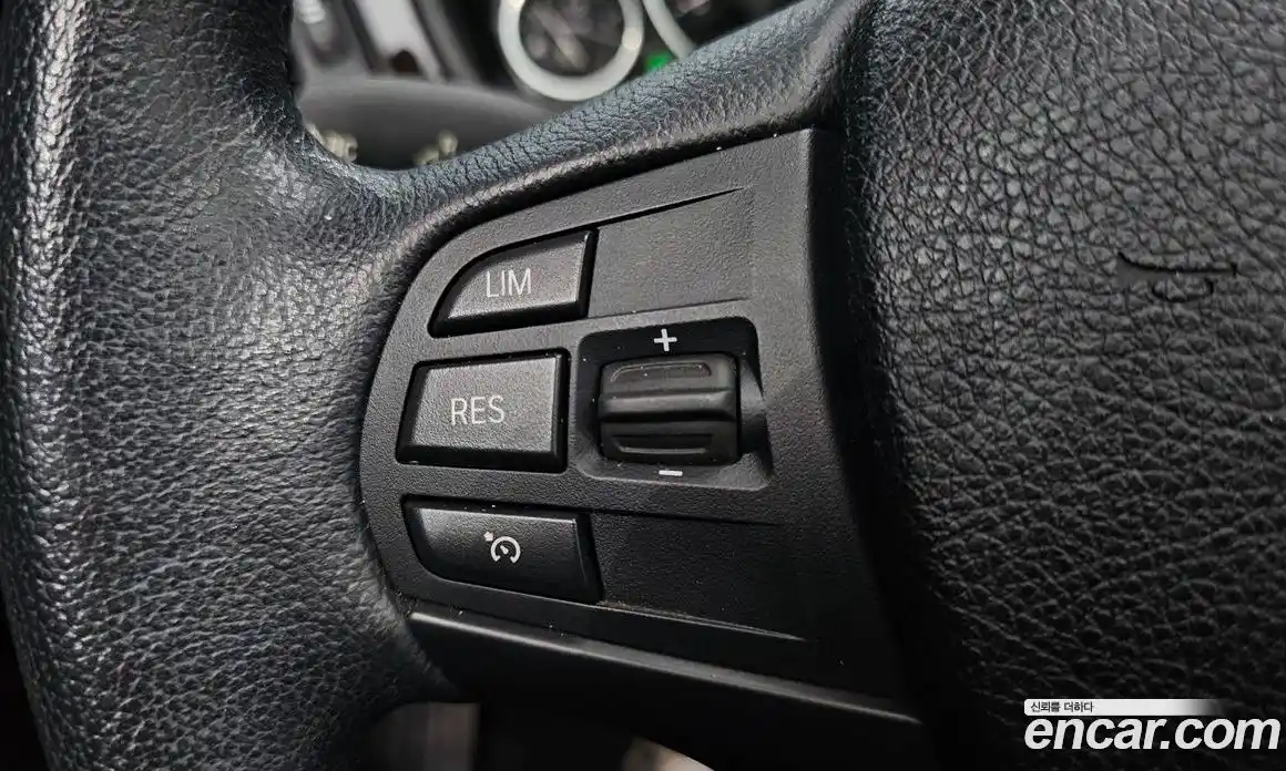 BMW 3 серия 2015 2.0 автомат (гидро), фото 17