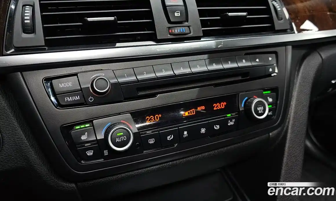 BMW 3 серия 2015 2.0 автомат (гидро), фото 18