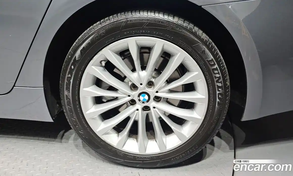 BMW 5 серия 2019 2.0 автомат (гидро), фото 7
