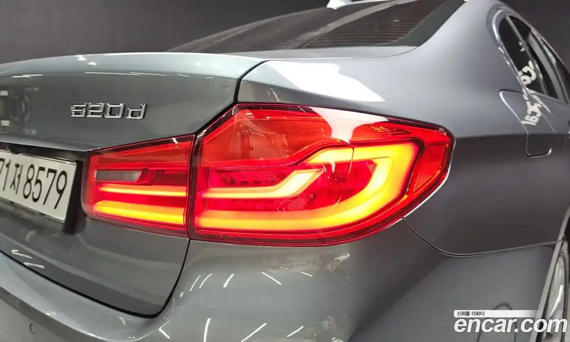 BMW 5 серия 2019 2.0 автомат (гидро), фото 9