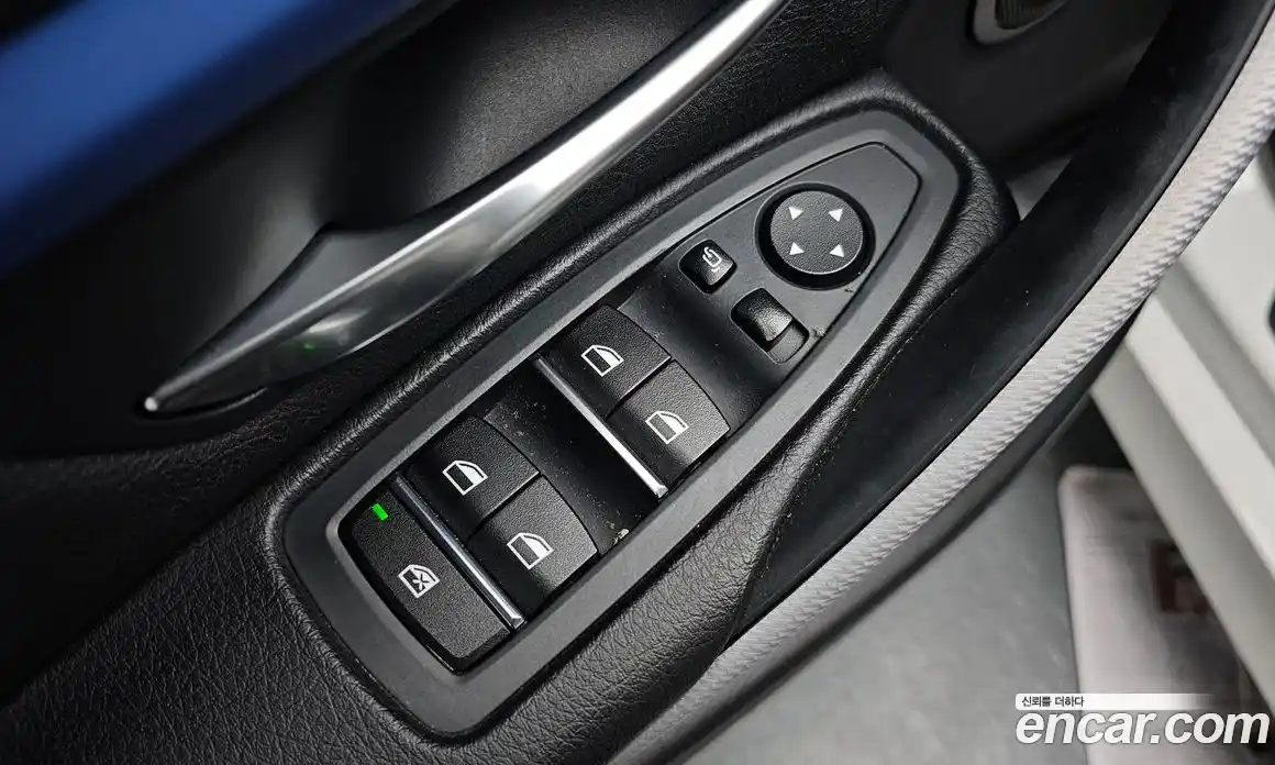 BMW 3 серия 2017 2.0 автомат (гидро), фото 23