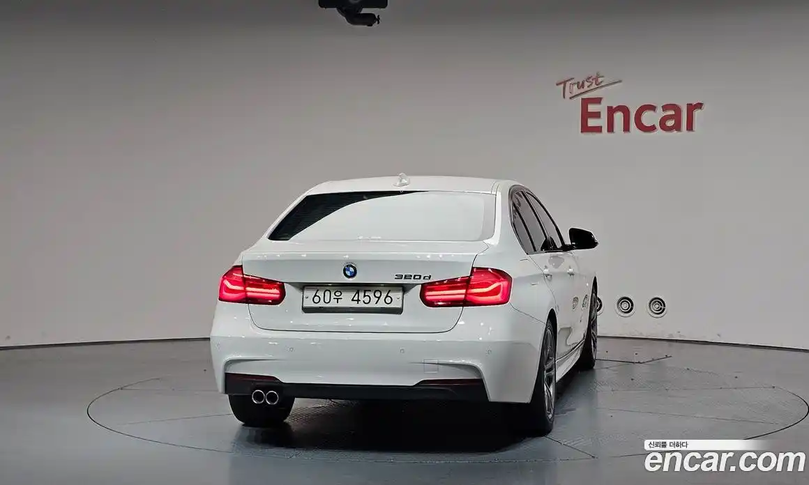 BMW 3 серия 2017 2.0 автомат (гидро), фото 4