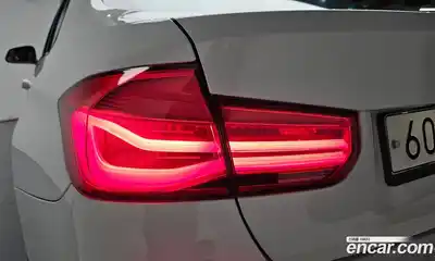 BMW 3 серия 2017 2.0 автомат (гидро), миниатюра 9
