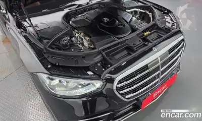 Mercedes-Benz S-Class 2023 2.9 автомат (гидро), миниатюра 5
