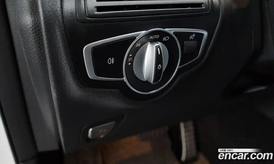 Mercedes-Benz GLC-Class 2022 2.0 гидро, фото 19 Mercedes-Benz GLC-Class 2022 2.0 гидро, фото 19