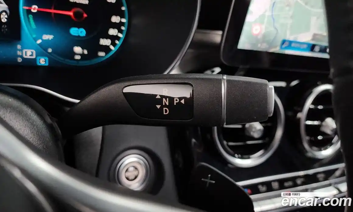 Mercedes-Benz GLC-Class 2022 2.0 гидро, фото 9 Mercedes-Benz GLC-Class 2022 2.0 гидро, фото 9