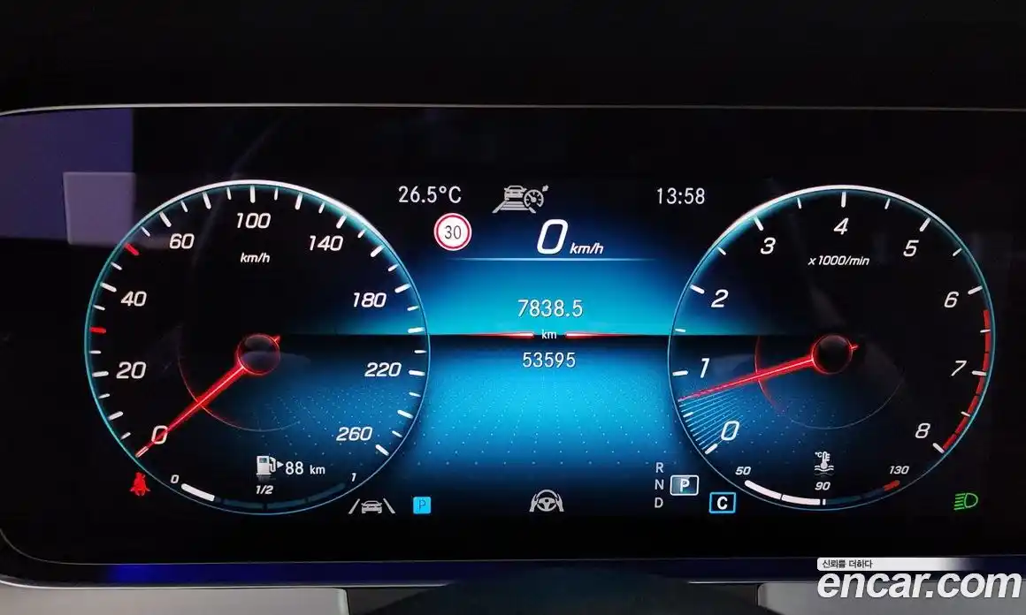 Mercedes-Benz E-Class 2021 2.0 автомат (гидро), фото 11