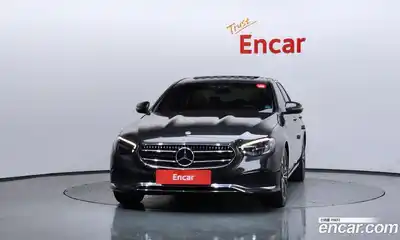 Mercedes-Benz E-Class 2021 2.0 автомат (гидро), миниатюра 3