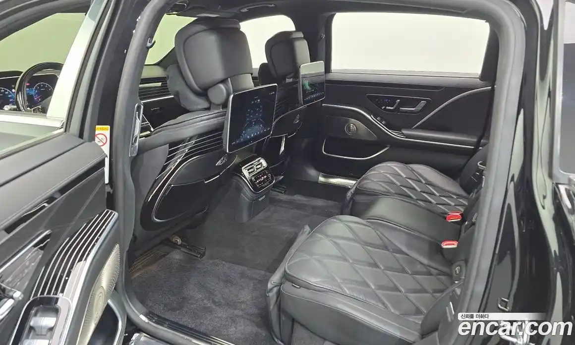 Mercedes-Benz S-Class 2022 4.0 автомат (гидро), фото 17