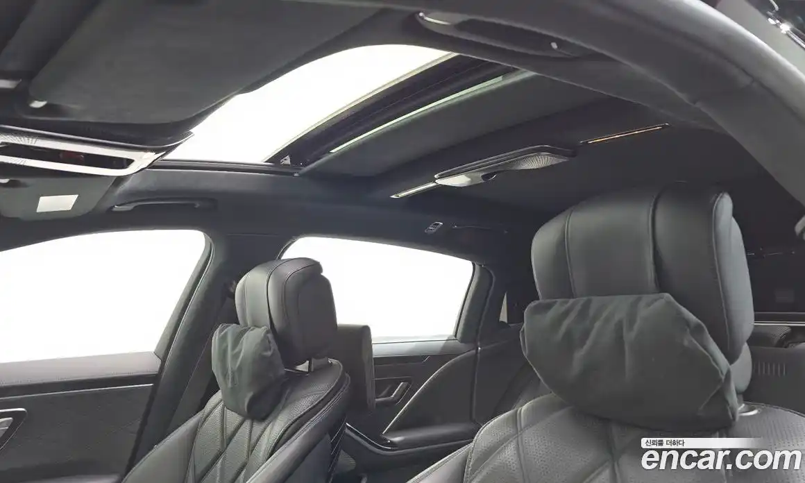 Mercedes-Benz S-Class 2022 4.0 автомат (гидро), фото 23