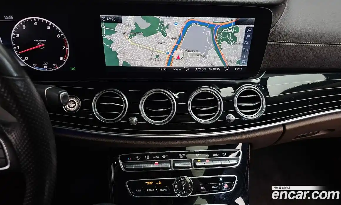 Mercedes-Benz E-Class 2017 3.0 автомат (гидро), фото 14