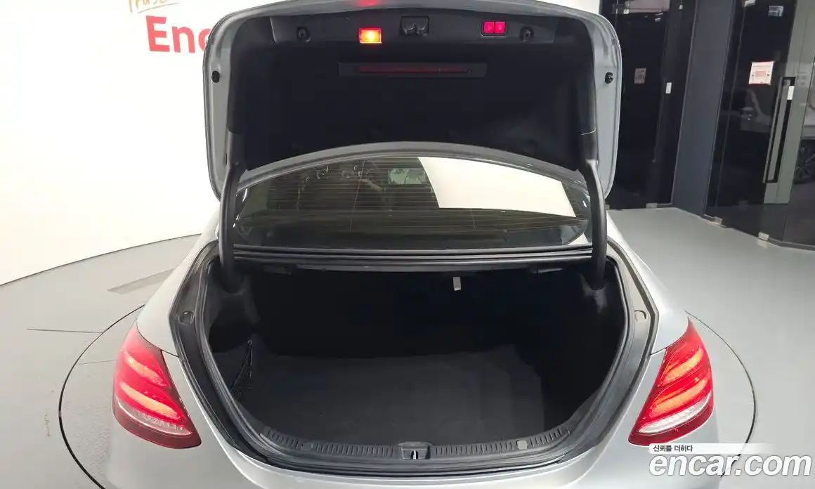 Mercedes-Benz E-Class 2017 3.0 автомат (гидро), фото 20