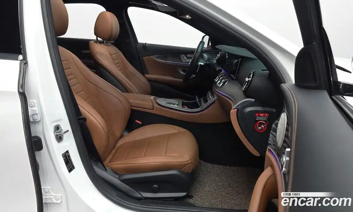 Mercedes-Benz E-Class 2021 2.0 автомат (гидро), фото 17