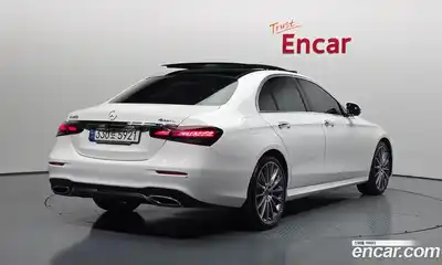 Mercedes-Benz E-Class 2021 2.0 автомат (гидро), миниатюра 2