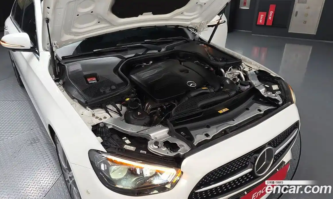 Mercedes-Benz E-Class 2021 2.0 автомат (гидро), фото 6
