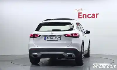 Mercedes-Benz GLA-Class 2021 2.0 гидро, миниатюра 4
