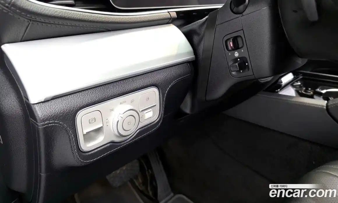 Mercedes-Benz GLE-Class 2021 1.9 гидро, фото 26