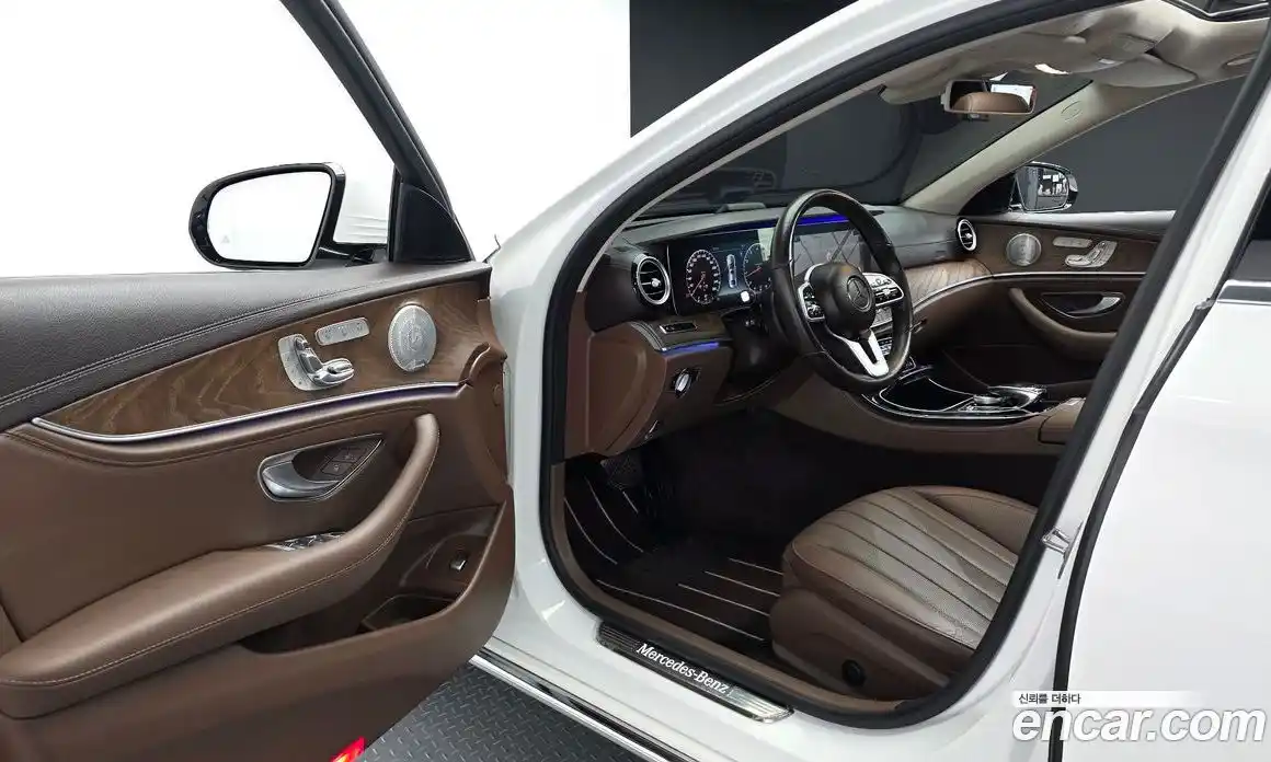 Mercedes-Benz E-Class 2019 2.0 автомат (гидро), фото 10