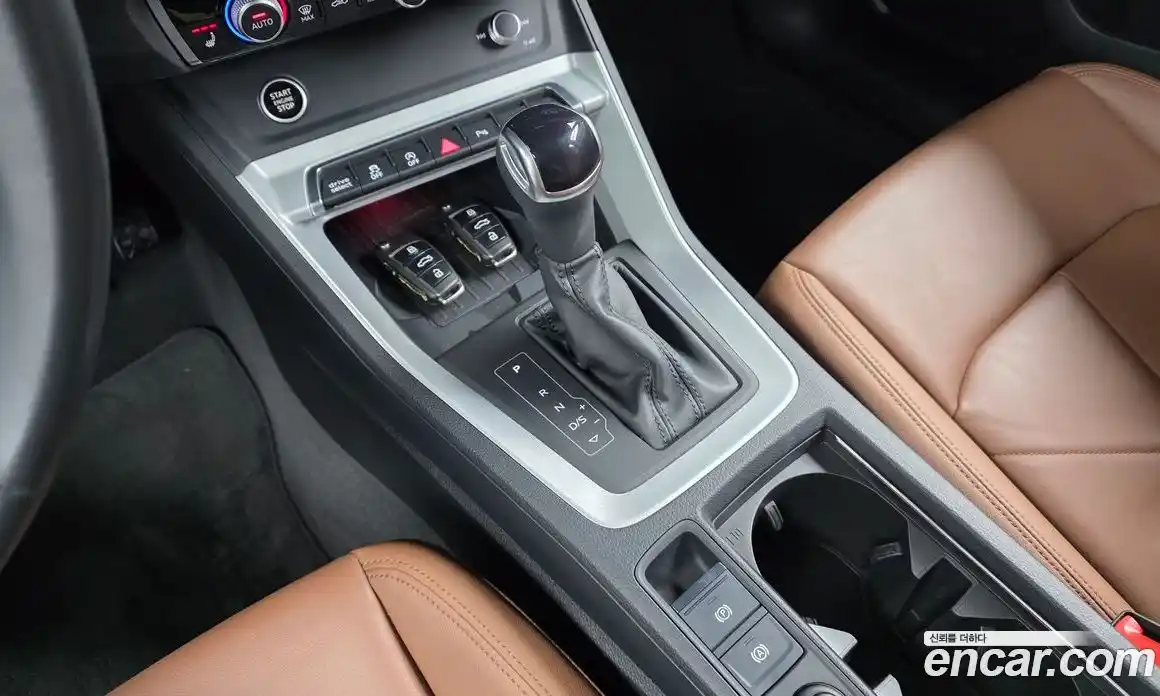 Audi Q3 2023 2.0 автомат (гидро), фото 12
