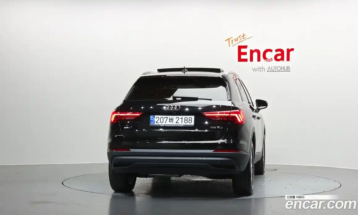 Audi Q3 2023 2.0 автомат (гидро), фото 4