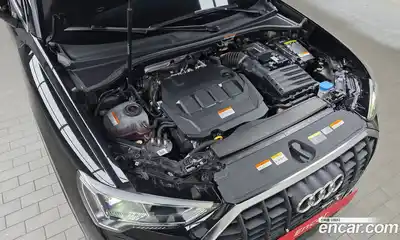 Audi Q3 2023 2.0 автомат (гидро), миниатюра 6