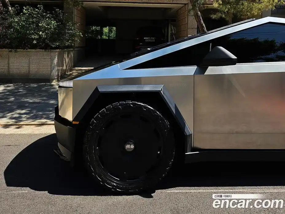 Tesla Cybertruck 2025 гидро, фото 4