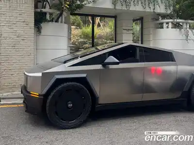 Tesla Cybertruck 2025 гидро, миниатюра 10