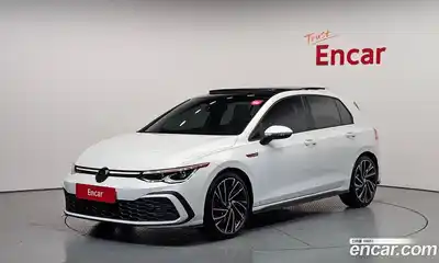 Volkswagen Golf, 2024, 14 988 км