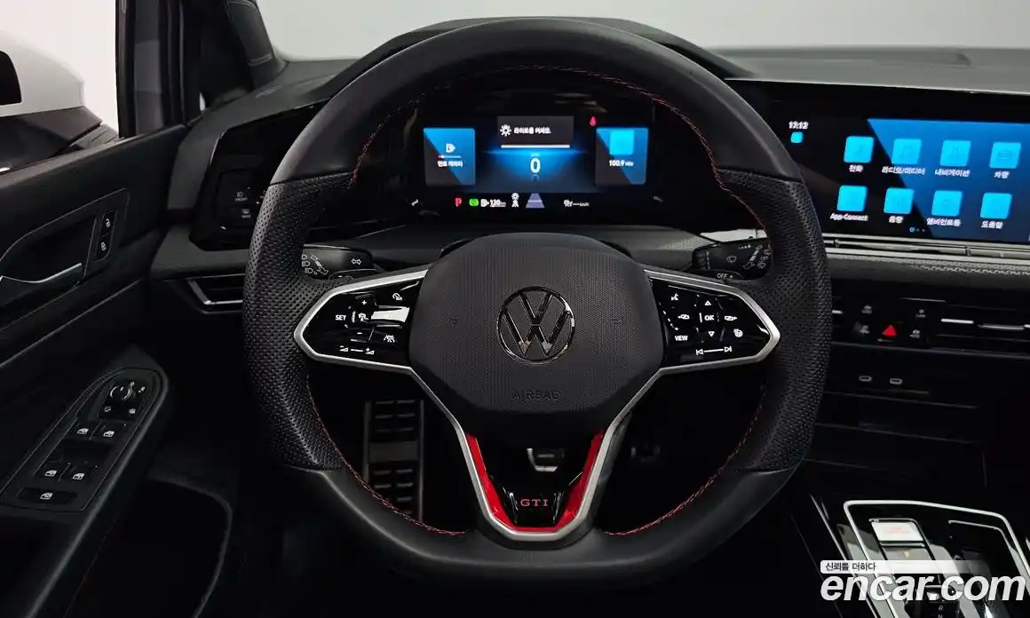 Volkswagen Golf 2024 2.0 автомат (гидро), фото 19