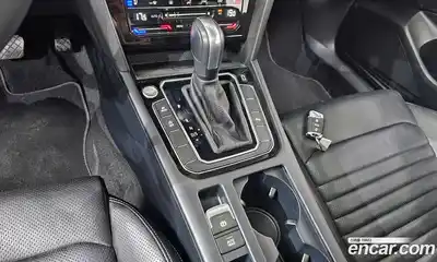 Volkswagen Passat 2022 2.0 автомат (гидро), миниатюра 11